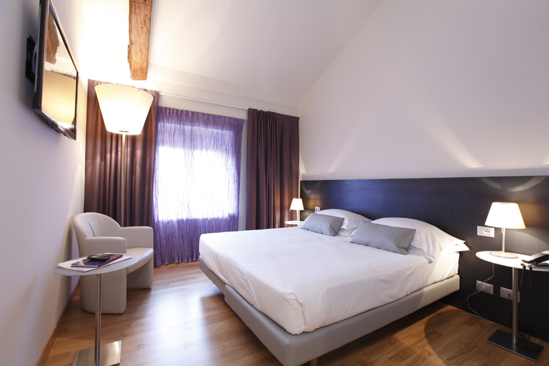 hotel_annunziata_ferrara_suite_302_015